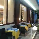 La Rondine Hotel 3*