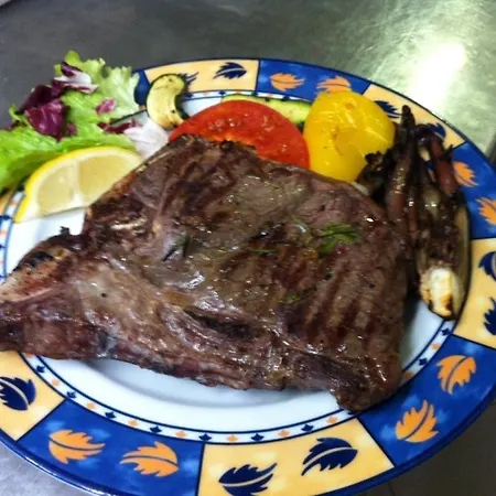 Отель La Rondine 3*